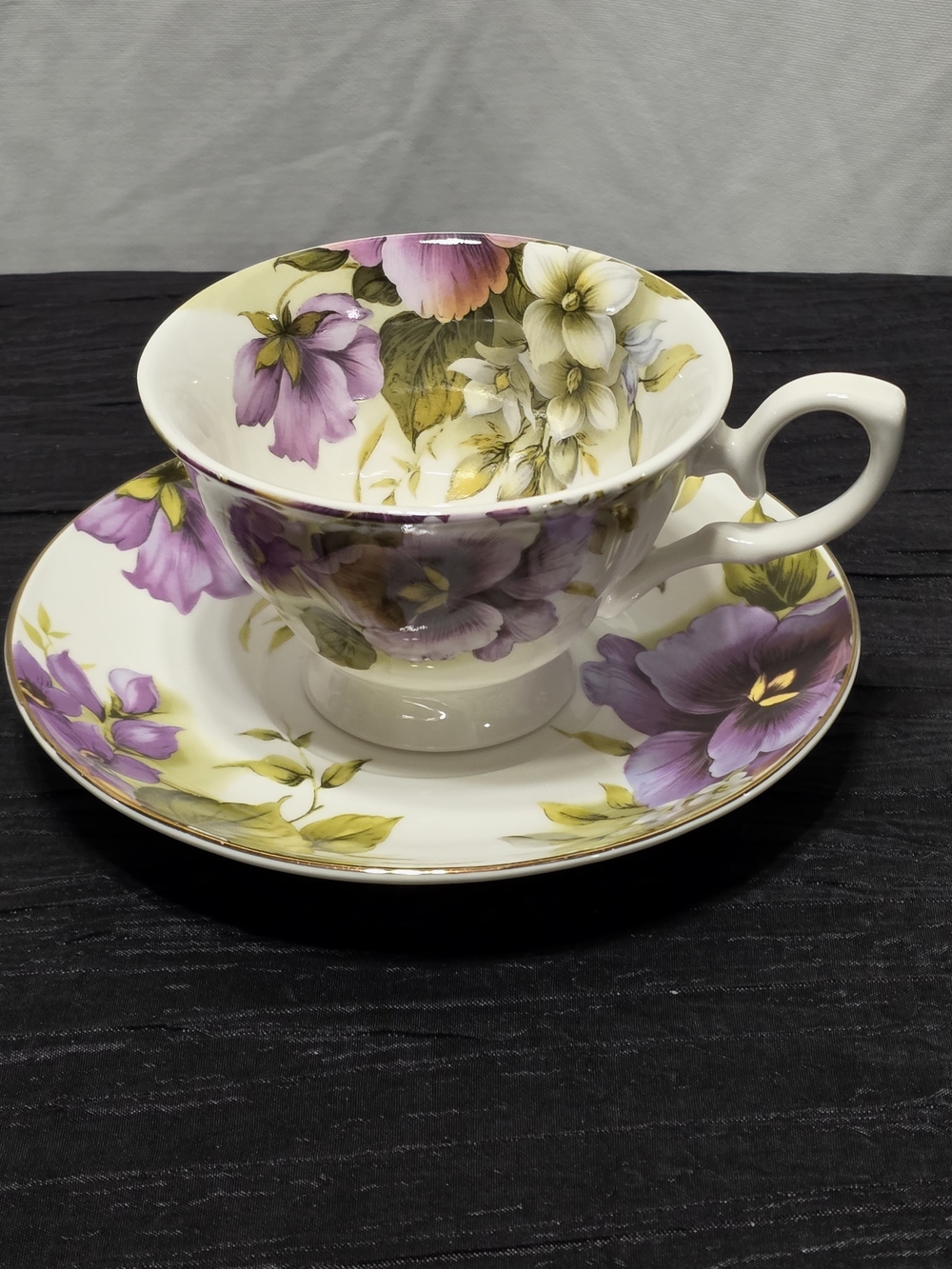 Gracie Bone China Teacup and Saucer Set - Purple Pansy Floral Pattern
